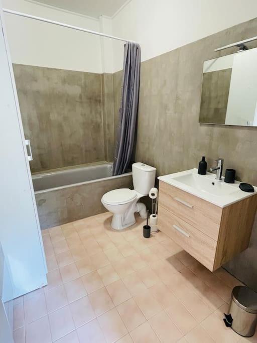 Chez Leo I - Appartement T2 Proche Tricastin Bollène Εξωτερικό φωτογραφία